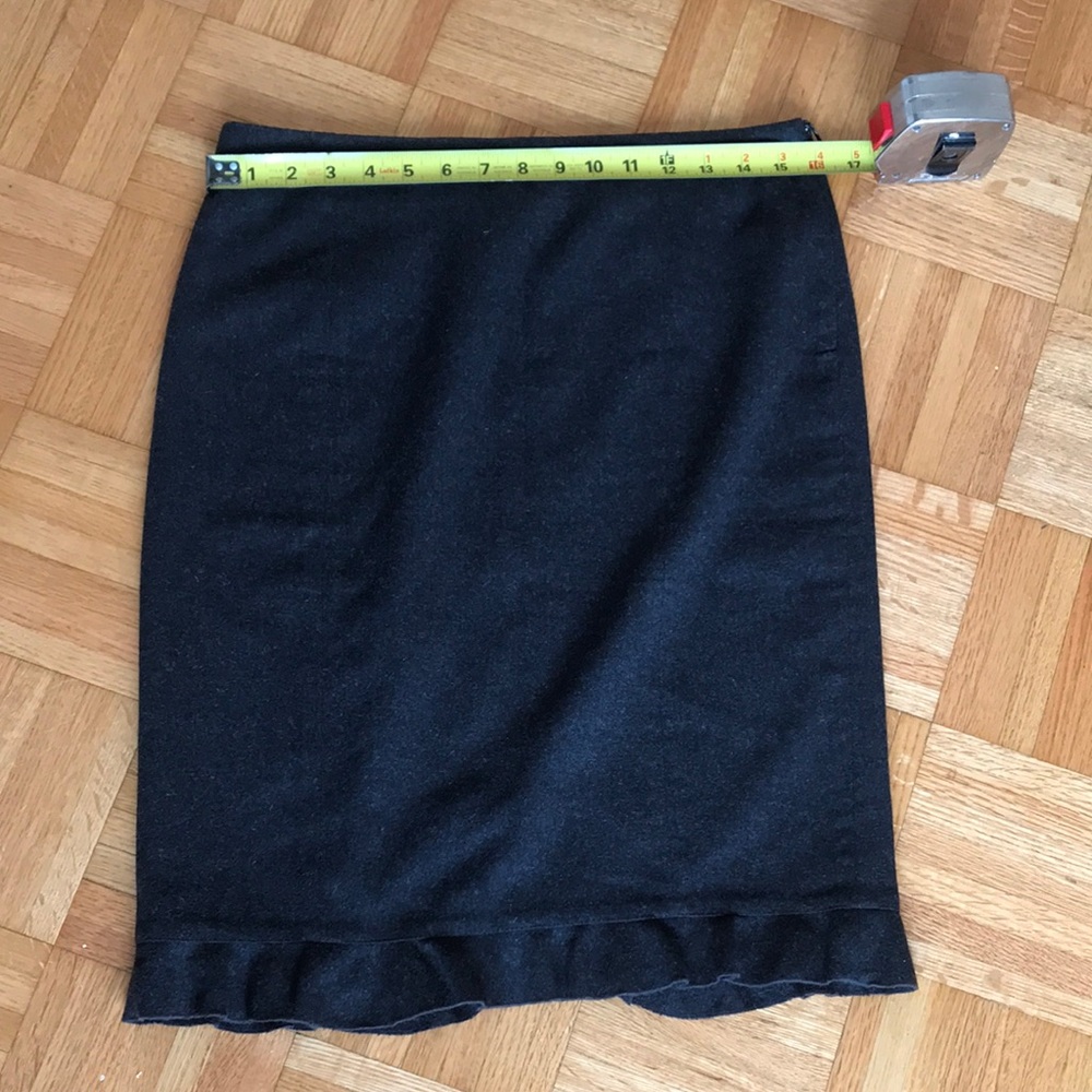 Pencil skirt wool dark grey Size 6